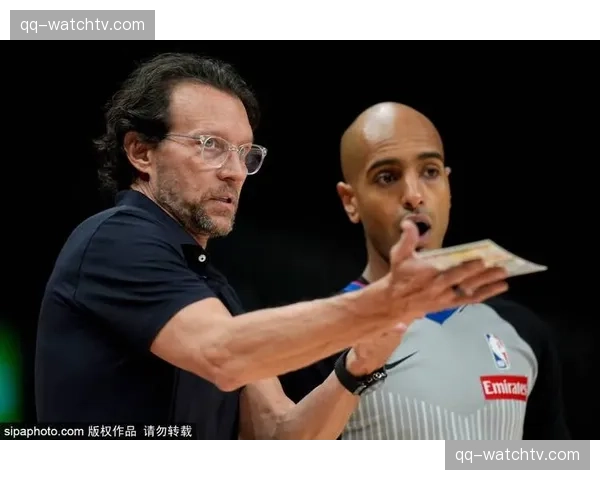 老鹰麦科勒姆30分引领九连胜，无球跑动体系破解雄鹿换防策略