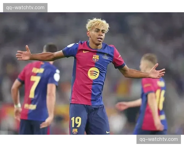 亚马尔十二次尝试过人八次成功 攻防两端无死角完美表现